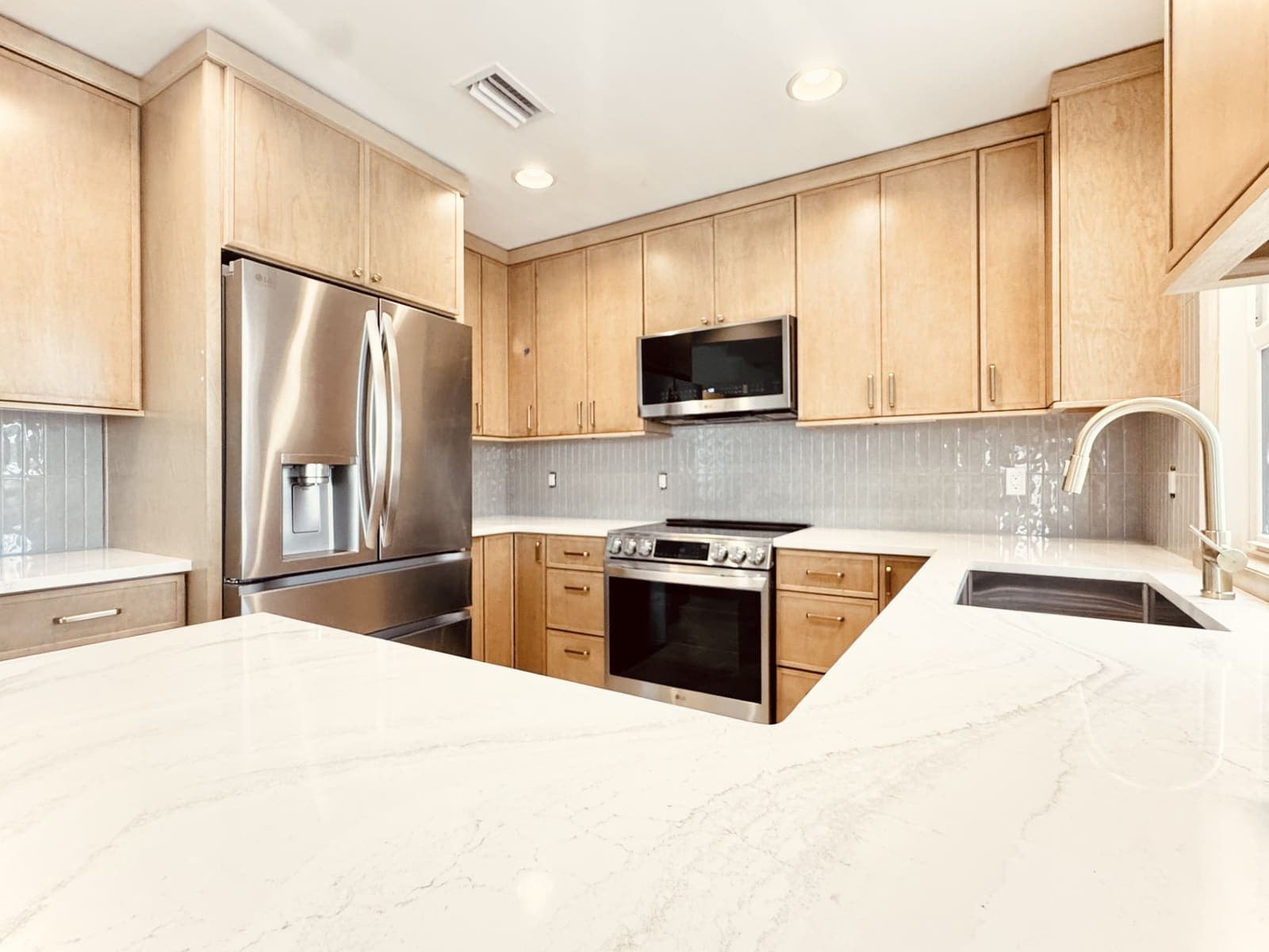Beach Renovation — Elysian Homes project photo 17