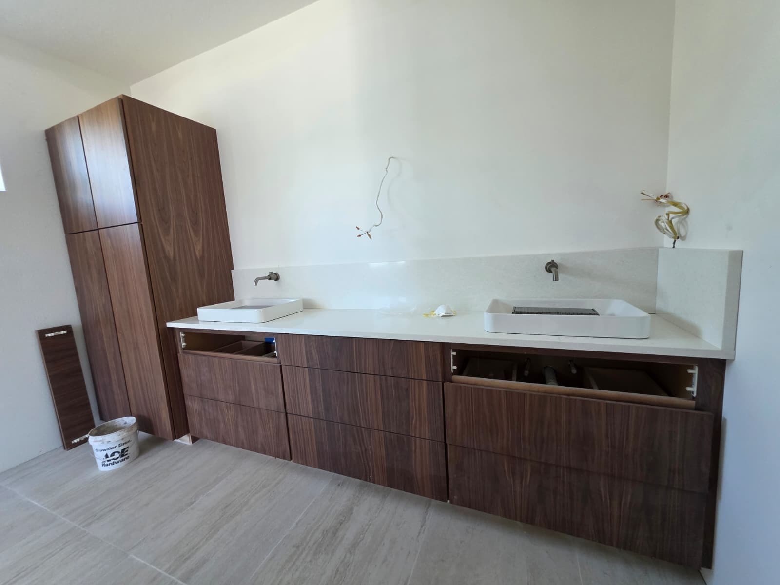 Modern on the River — Elysian Homes project photo 25